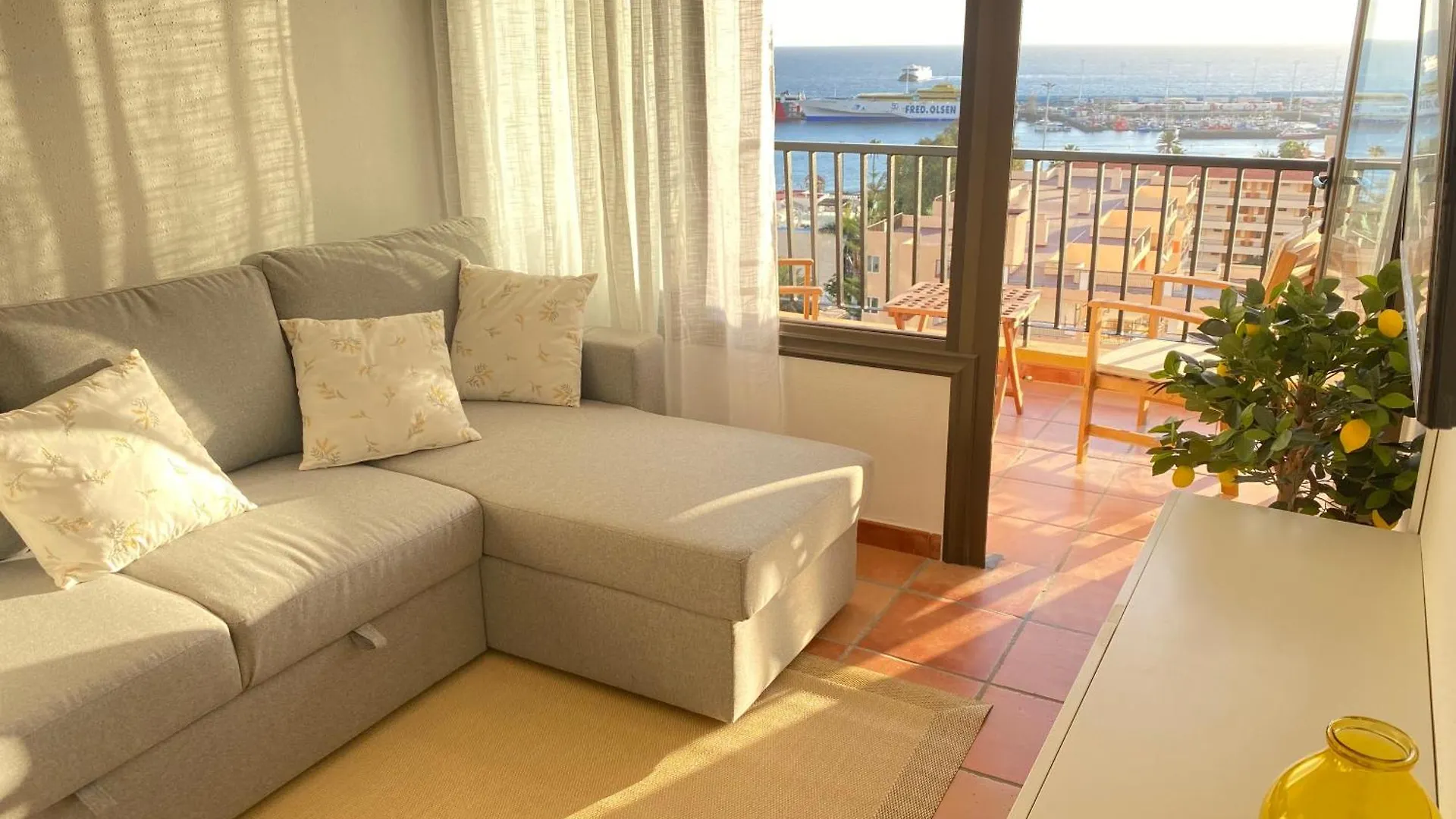 Ohlalife! Achacay 8 Playa Los Cristianos Los Cristianos  0*, Los Cristianos (Tenerife) Spain